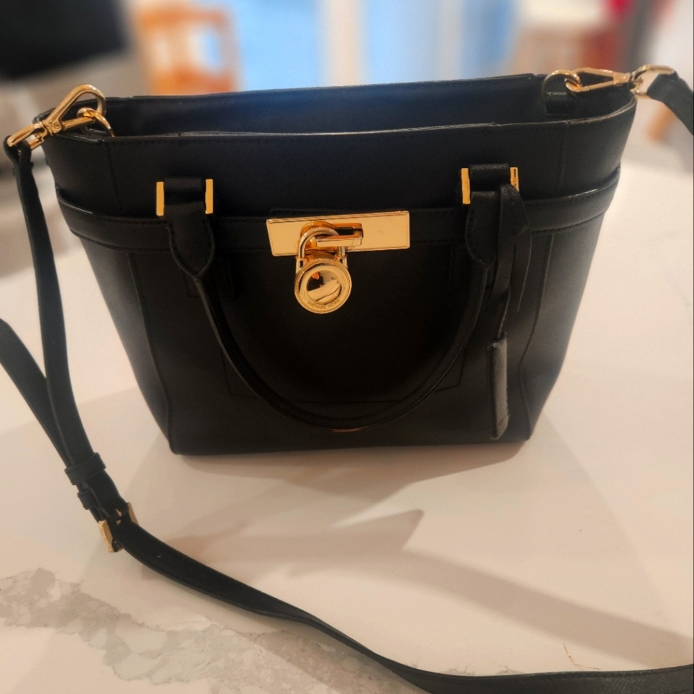 Michael kors black leather bag